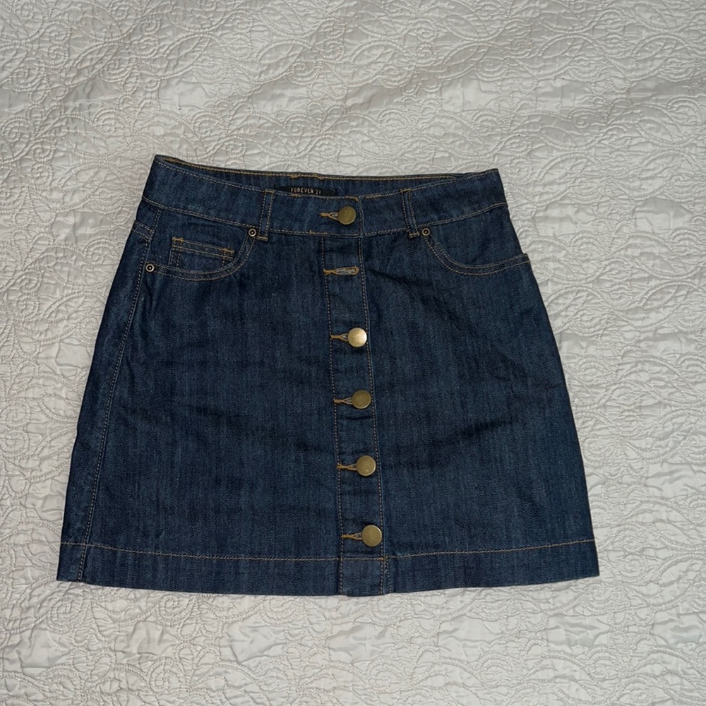 Buttoned Jean skirt